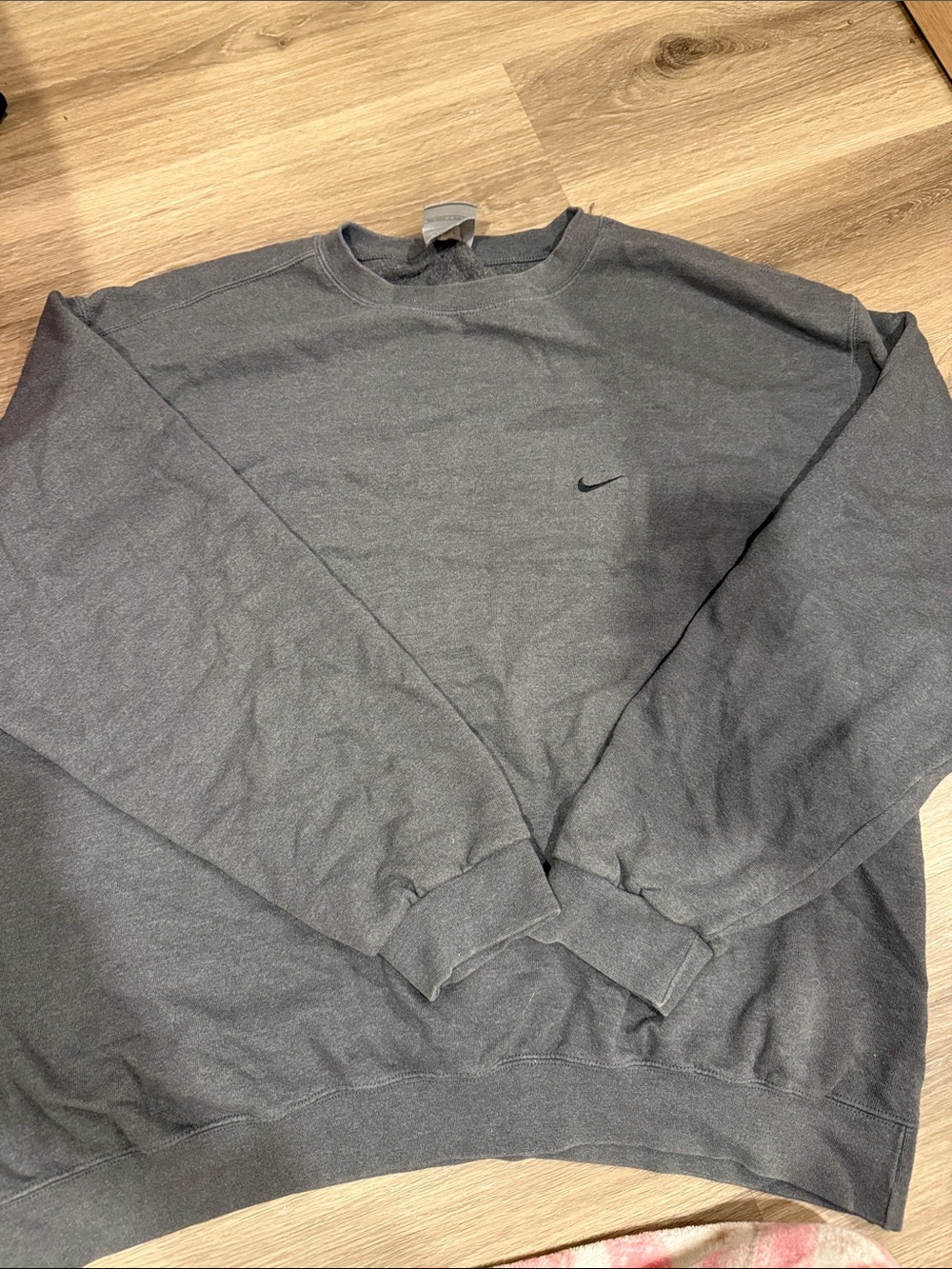 Vintage Nike Men's Charcoal Gray Crewneck Sweatshirt